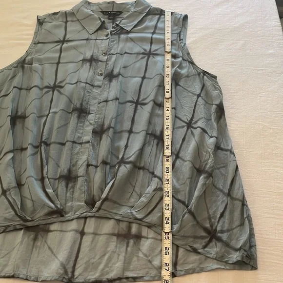 Rock & Republic High Low Sleeveless Button up Blouse Thin Tue Dye Breezy XL - Picture 7 of 9